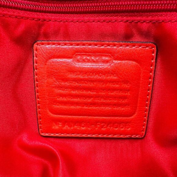 COACH Daisy Outline Signature Emma Tote Shoulder Bag - F24066 - Khaki Vermillion - Picture 4 of 10